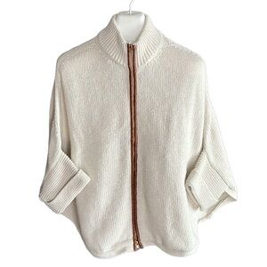 Bomaca zip up sleeved poncho